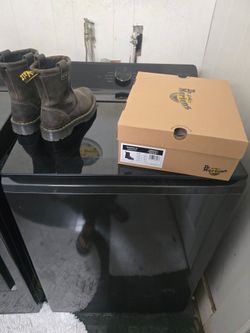 Dr Martin boots