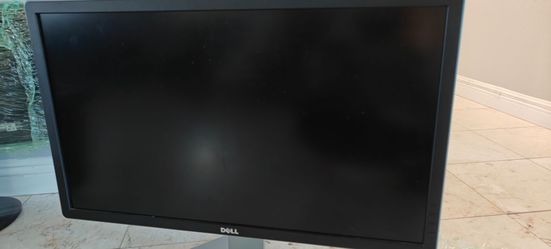 Dell 4K 27in UHD Monitor Like New 60HZ