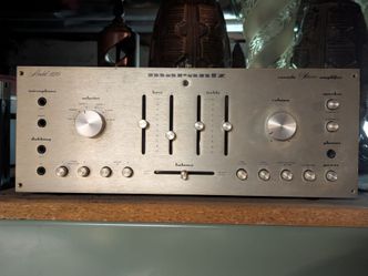Marantz Model 1120 stereo amplifier