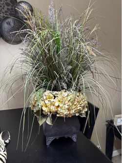 Rustic Faux Grass & Hydrangea Centerpiece