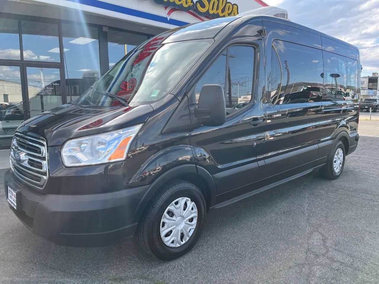 2019 Ford Transit-350