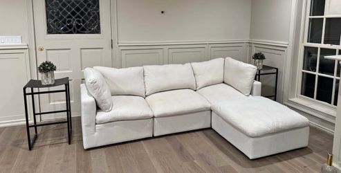 White Cloud Sectional