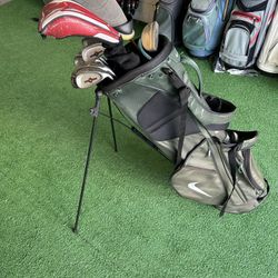 Men’s Nike/Wilson Golf Set