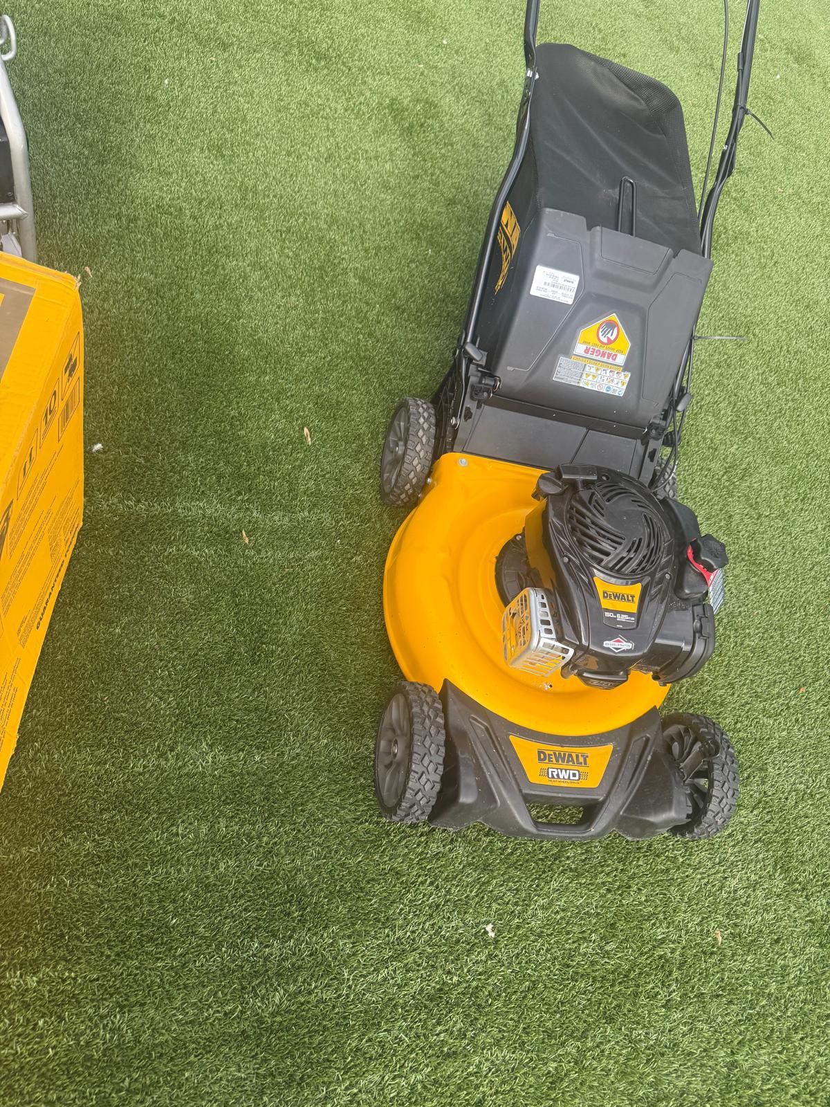 21 in. 150cc Briggs and Stratton 625ex Engine Rear Wheel Drive 2-in-1 Gas Self Propelled Walk Behind Lawn Mower