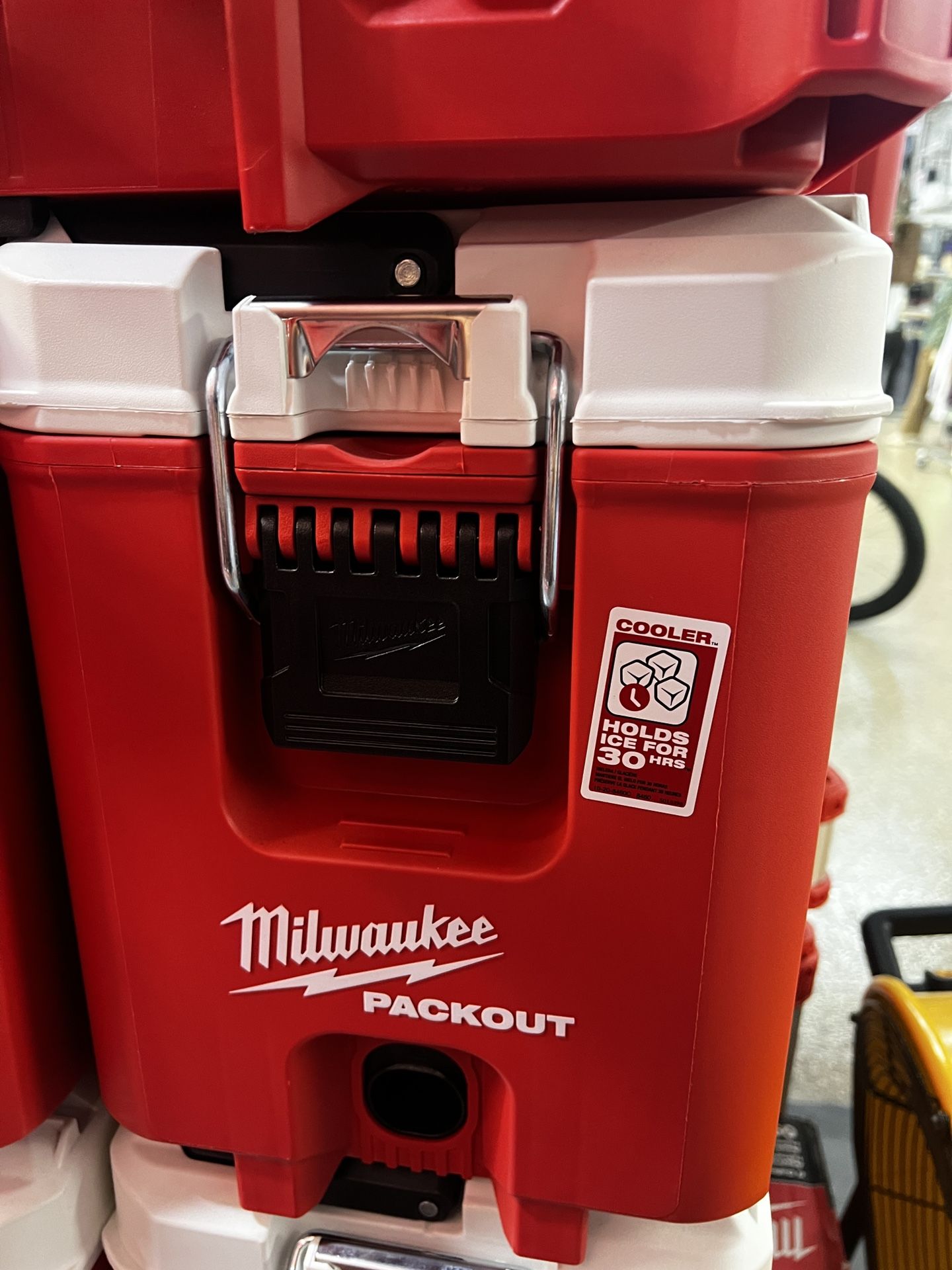 Milwaukee Packout Cooler