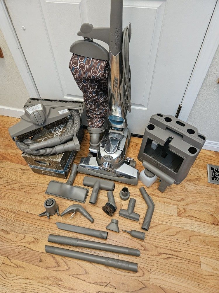 BRAND NEW  KIRBY SENTRIA 2 VACUUM WITH ATTACHMENT , SHAMPOO  , ACCESSORI  ,  IN THE BOX 
