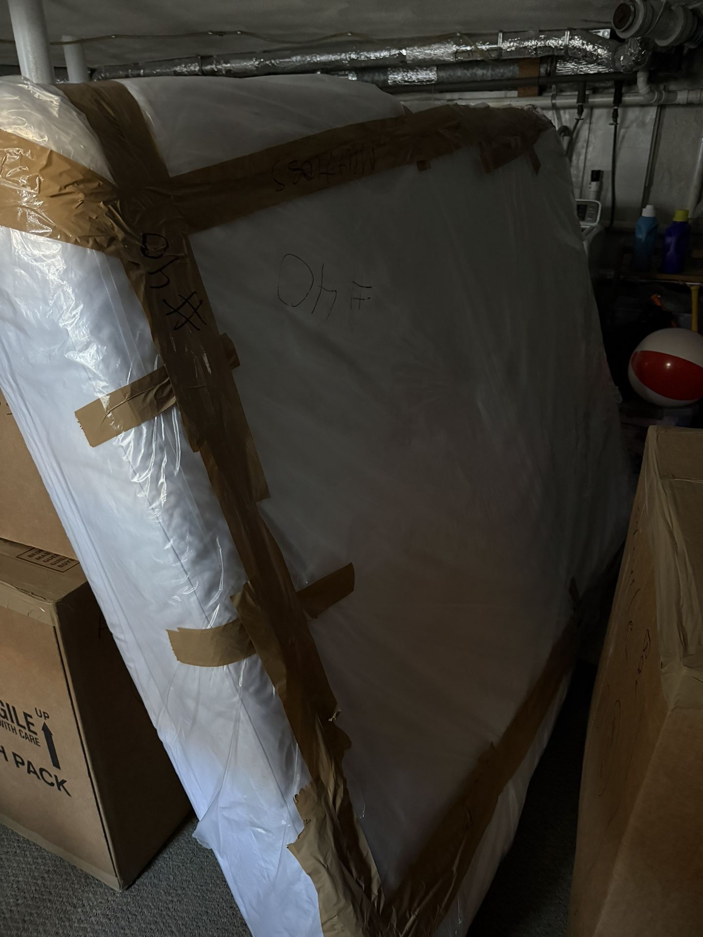 Queen Size Mattress On Sale!