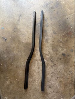 Ford Front Driver & Passenger Side 2 Piece Window Sweep Set