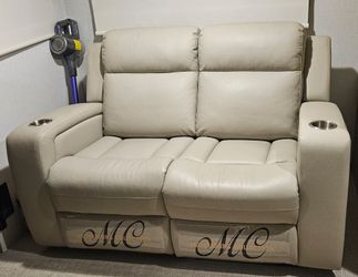 Millersburg Collection RV Recliner Sofa