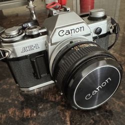 Canon Camera AE-1
