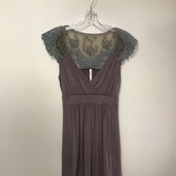 Women’s LOVE CULTURE Rayon/spandex cap sleeve empire waist top… Size medium