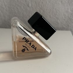 Prada Perfume 