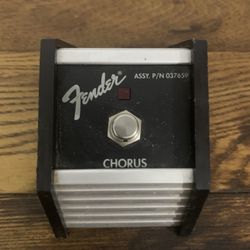 Vintage Fender 1 Button Foot Switch Chorus Guitar Pedal