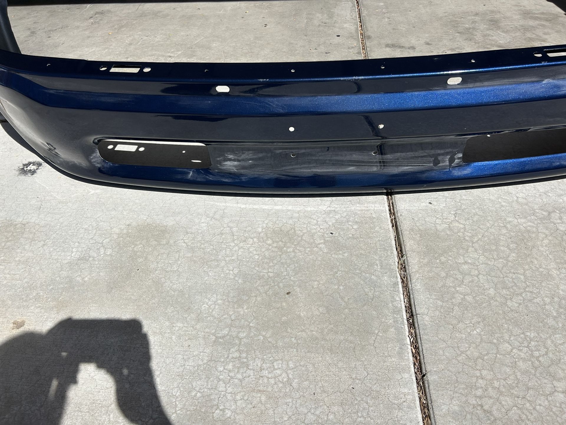 Dodge Ram 1500/1500 Classic Front bumper Color PBU