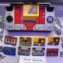 G1 Transformers Lot Blaster And Cassettes 