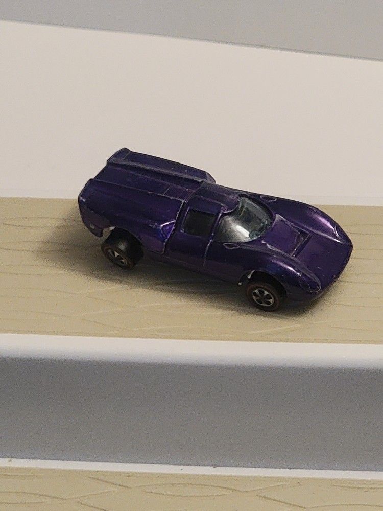 Redline Hotwheels Lola Gt