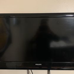 32” TV
