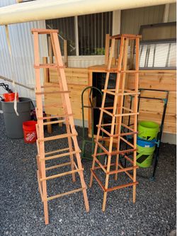 Wood trellis