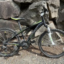 Marin Bayview Trail 24” Mountain Bike
