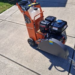 Concrete Saw 
