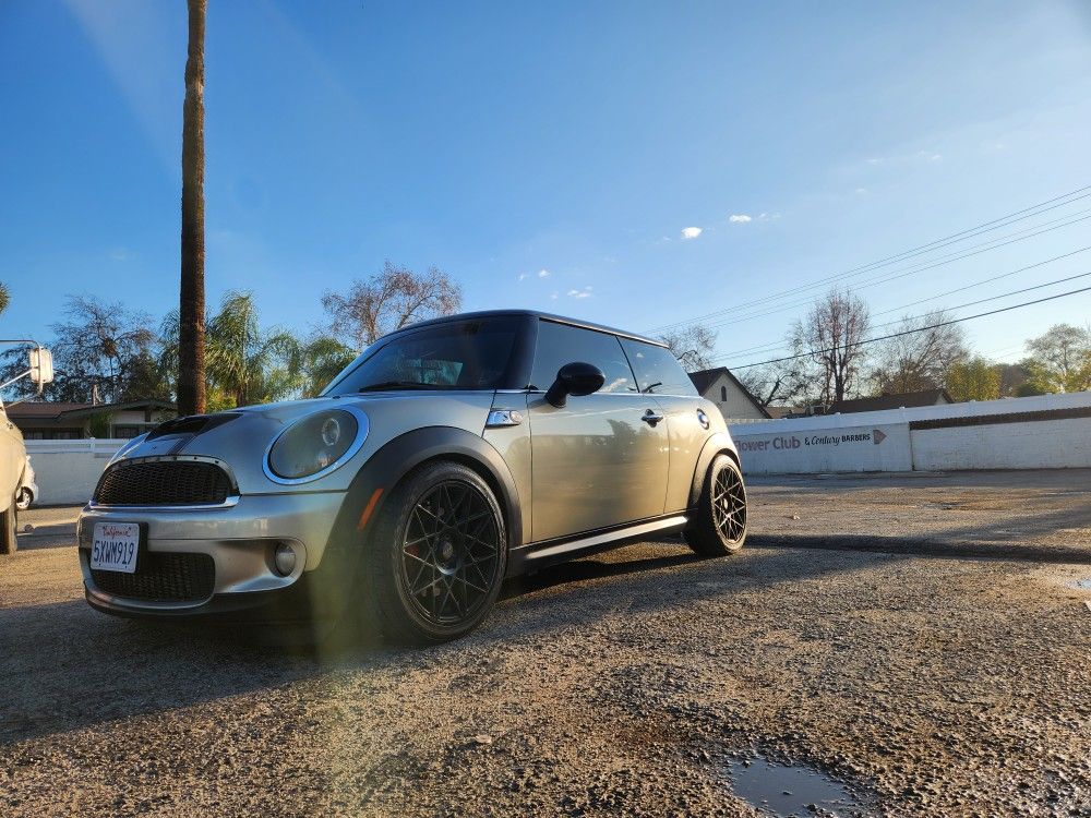Mini Cod Riverside March 2007 Mini Cooper for Sale in Riverside, CA - OfferUp