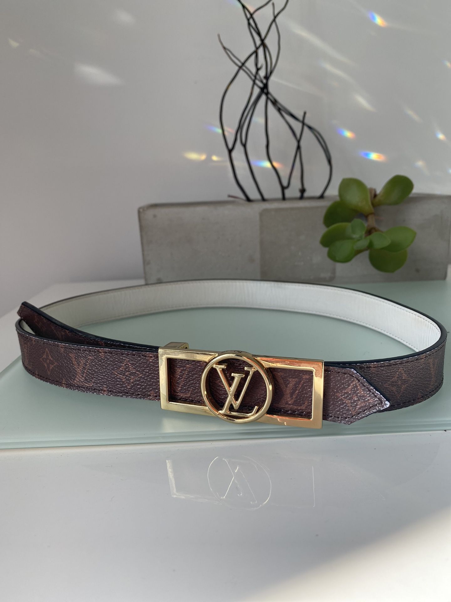 Authentic Louis Vuitton Reversible Monogram LV Buckle Belt Size 80 32 Women