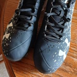 Cleats Under Armour Size 13 Brand New 