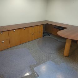 Kimball International U-shaped Office Desk
