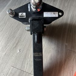 Weight Distribution Hitch