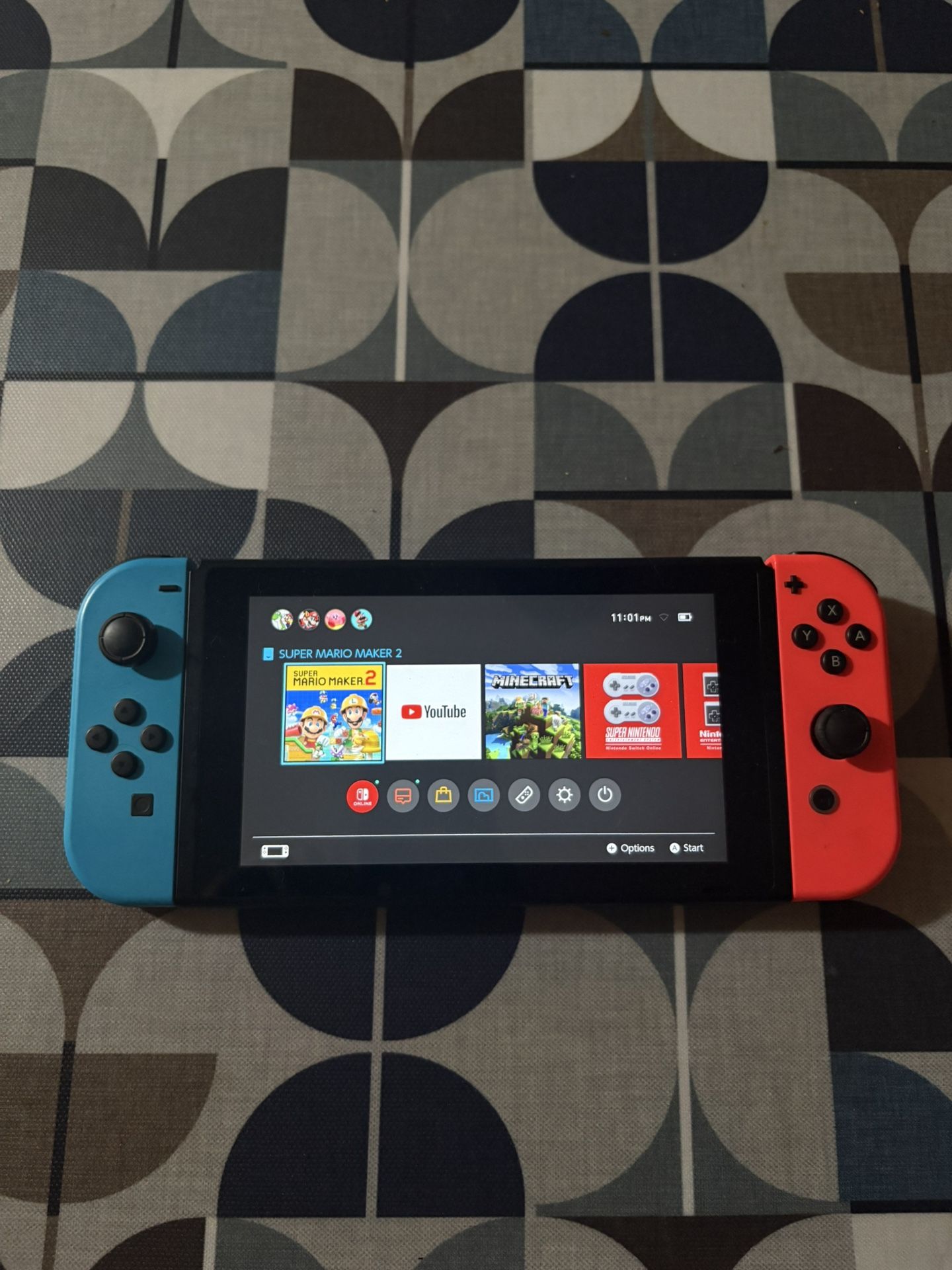 Nintendo Switch With Mario Maker 2 / No Charger Only Switch