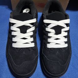 NiOB Youth Jordan Session (GS) IB5679-001, Size 6.5Y