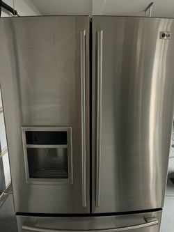 LG LFX2596OST refrigerator