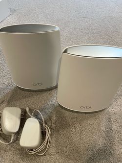 Orbi tri-band mesh router and 1 node Ax4200