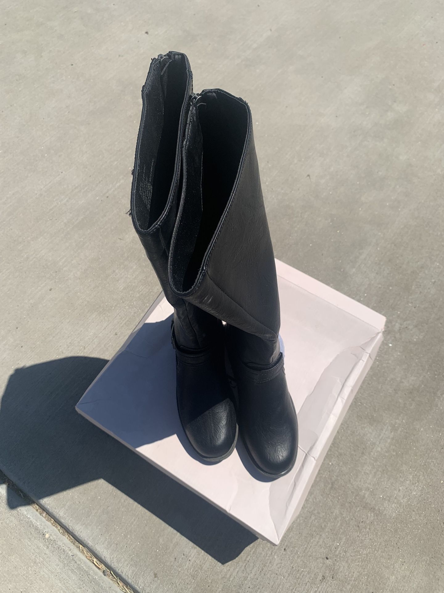 Women’s Black Boots