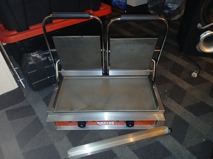 KRATOS CLAM SHELL GRILL