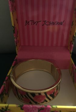 Gently used Betsy Johnson bracelet
