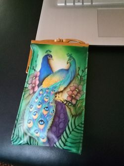Anushka Eyeglass Case