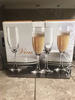 Champagne glass