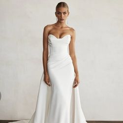 Jane Hill "Huntleigh" Wedding Dress For Sale
