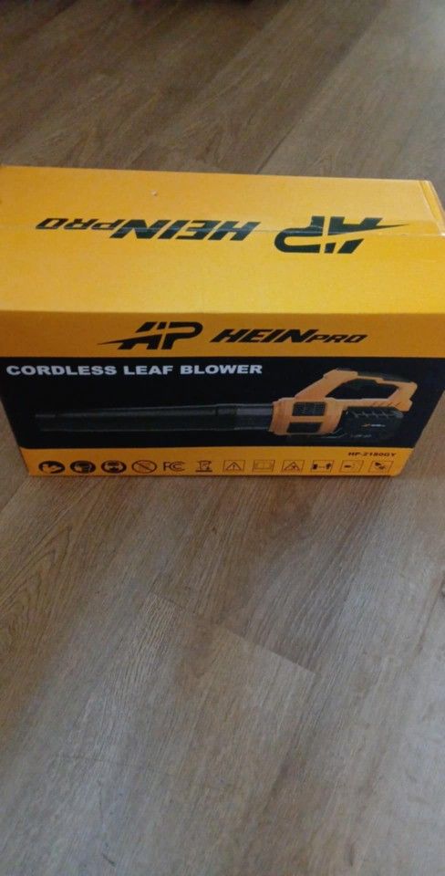 Cordless Leaf Blower