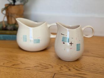 Vintage Vernonware “Heavenly Days” Serving Pitchers