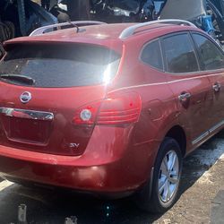 Nissan Rogue 2008,2013