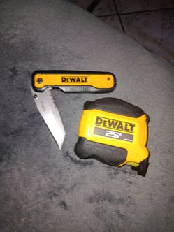 DeWalt 25ft Tape Measure and Folding Utility Knife