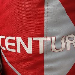 *^**>     BLOOD RED CENTURY HEAVY BAG<***