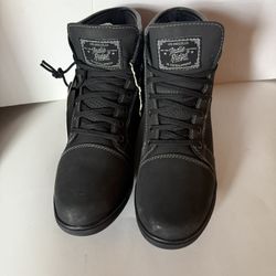 Indie Ridge Men's Black Leather Motorcycle boots The Knight 5.0 Ventilated. Sz09