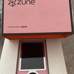 Microsoft Zune 30GB Digital Media Player in pink