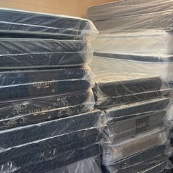 MATTRESSES BEDS / CAMAS COLCHONES