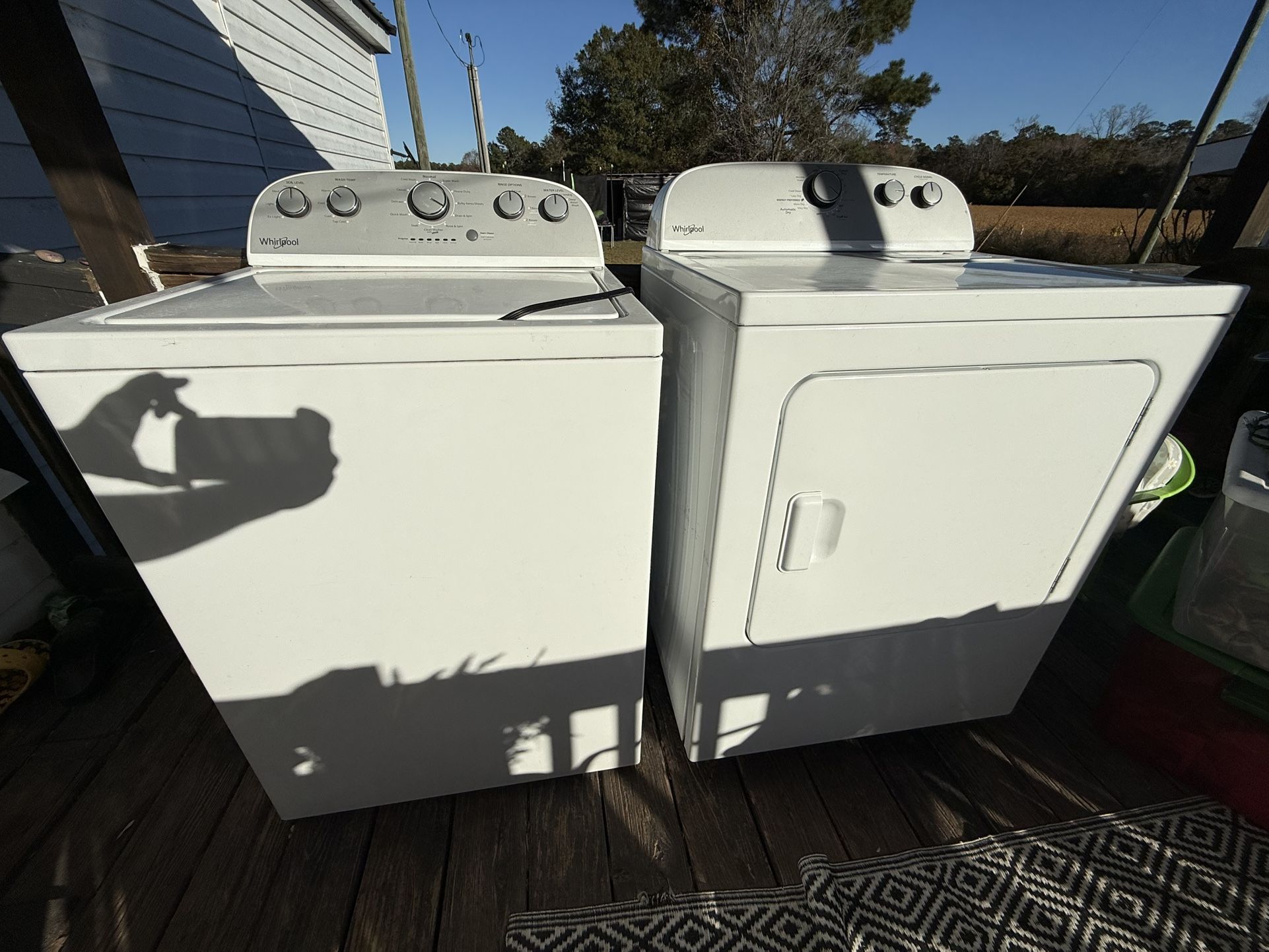 Whirl Pool Washer And Dryer Set