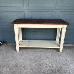 FREE ENTRY WAY/SOFA TABLE
