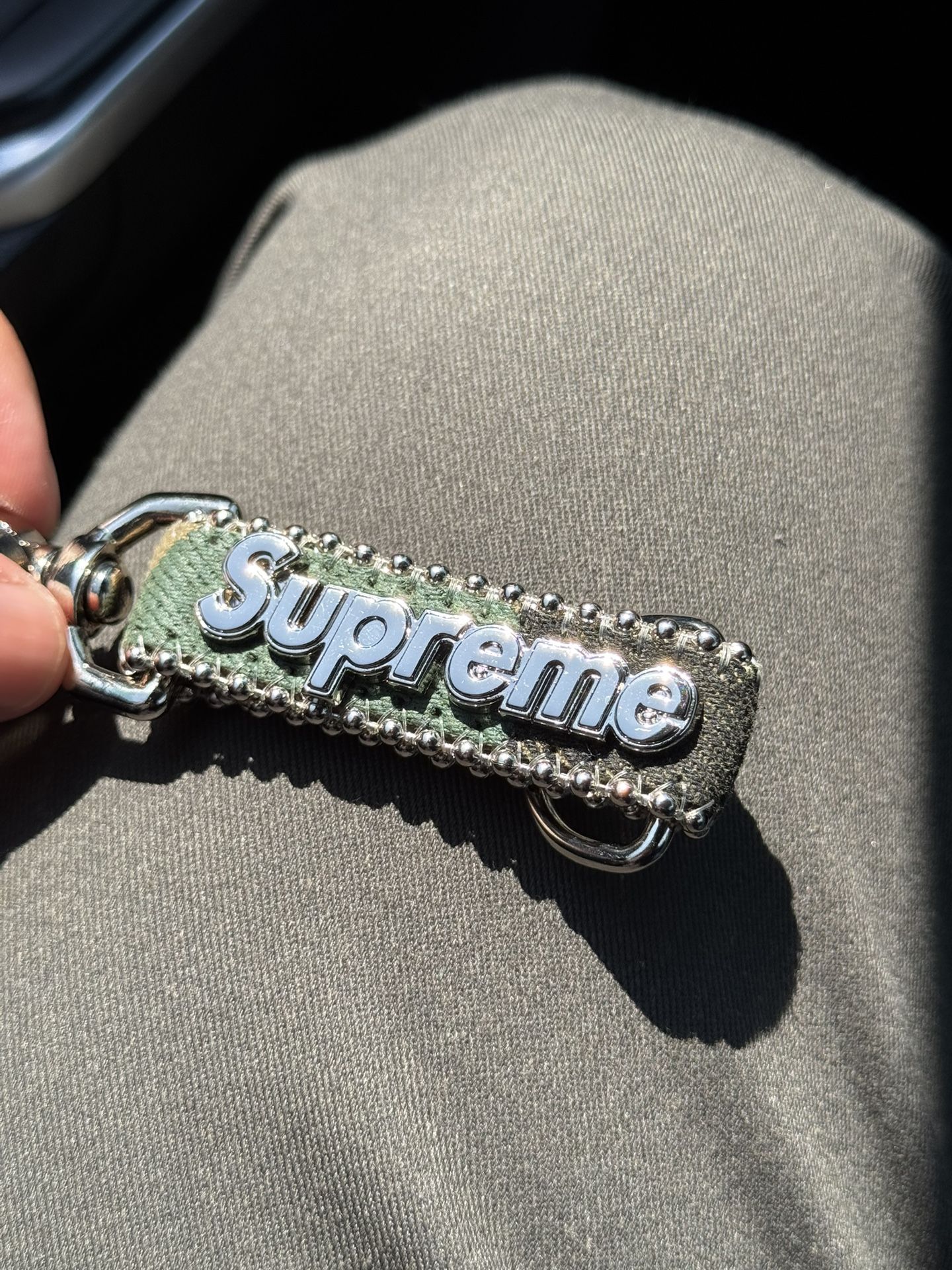 Supreme x B.B. Simon keychain 